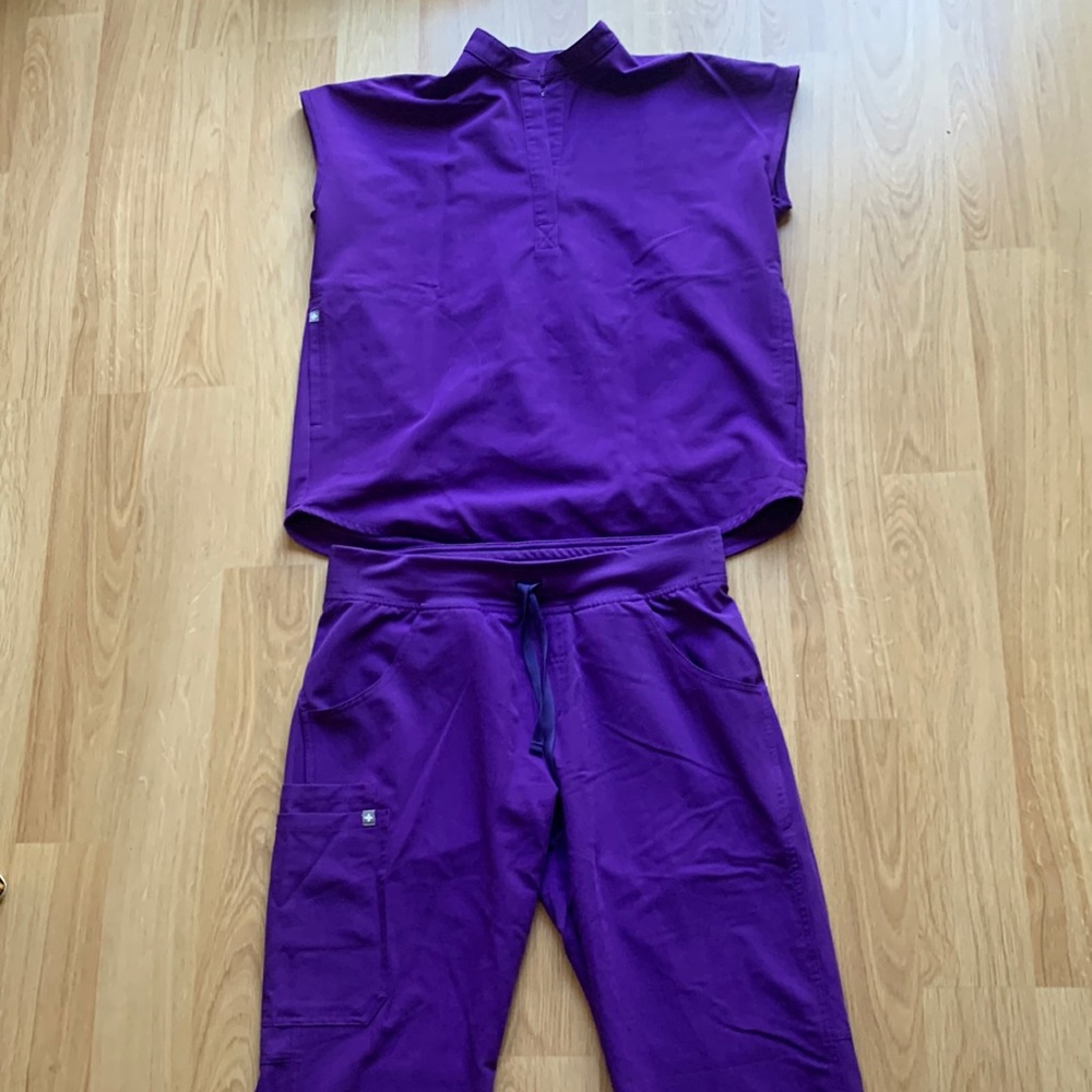 Figs Scrubs Purple (Digital Grape?)
